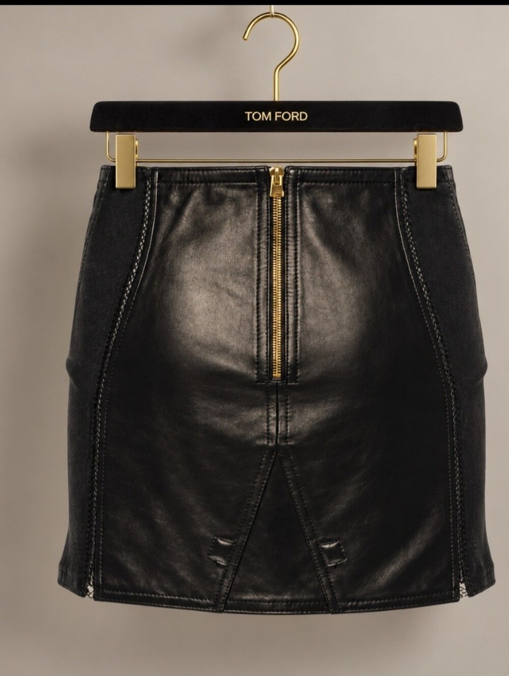 Tom Ford Black Leather Mini Skirt with Stitched Panel Detail - Picture 3 of 3